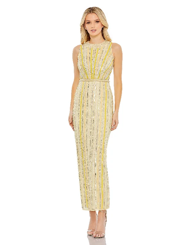 Maxi dresses with tassel accents for a fun and lively touch Maxi dresses with tassel accents for a fun and lively touch Mac Duggal 93752 Fitted Sequin Cocktail Tea Length Dress