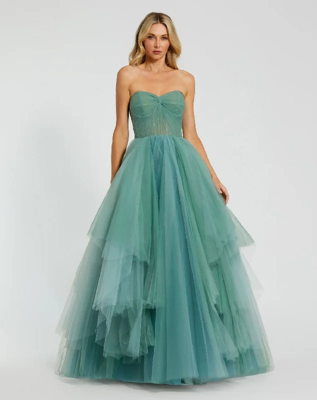 Maxi dresses with cut - out details on the sides for a modern edge Maxi dresses with cut - out details on the sides for a modern edge Mac Duggal 20772 Long Ruffle Prom Ballgown Maxi dresses with cut - out details on the sides for a modern edge Maxi dresses with cut - out details on the sides for a modern edge Mac Duggal 20772 Long Ruffle Prom Ballgown
