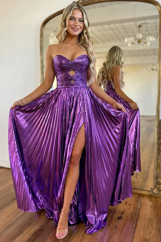 Off - the - Shoulder Women Dress for a Romantic and Feminine LookMetallic Purple A-Line Strapless Ruched Long Prom Dress with Slit Off - the - Shoulder Women Dress for a Romantic and Feminine LookMetallic Purple A-Line Strapless Ruched Long Prom Dress with Slit