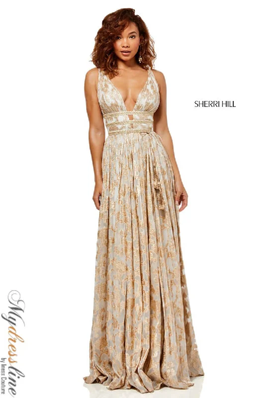 Formal dresses with high - low hems and floral embroidery for a unique prom styleSherri Hill 52474 Formal dresses with high - low hems and floral embroidery for a unique prom styleSherri Hill 52474