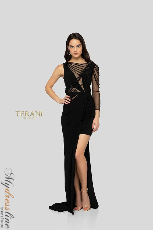 Formal dresses with fringe - trimmed sleeves and wrap - around styles for a bohemian - inspired formal eventTerani Couture 1913P8392 Formal dresses with fringe - trimmed sleeves and wrap - around styles for a bohemian - inspired formal eventTerani Couture 1913P8392
