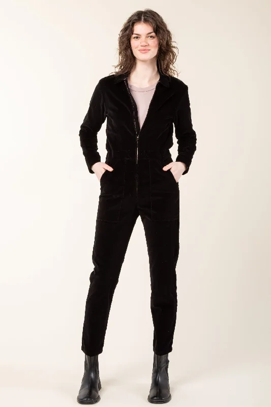 Long - sleeve women's overalls for cooler seasonsCorduroy Boilersuit in Black