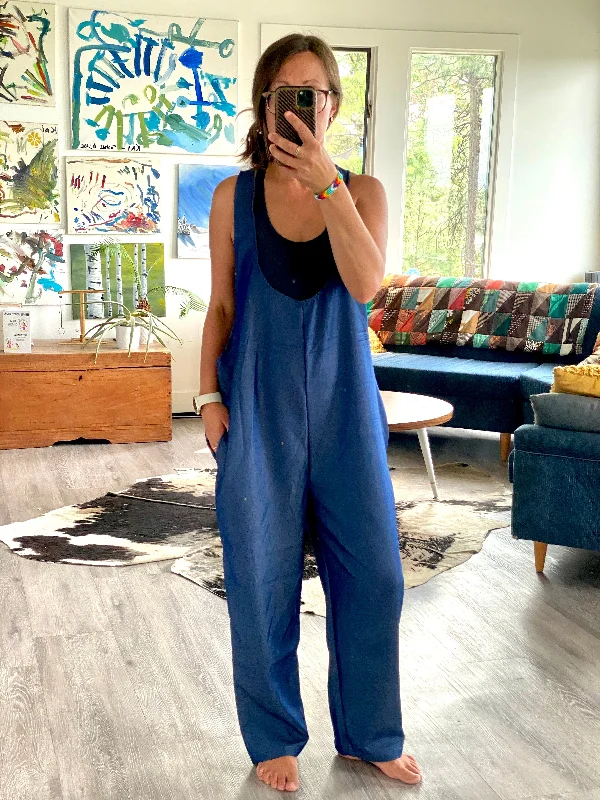 Women's overalls with a vintage - inspired designOveralls - med (denim like)