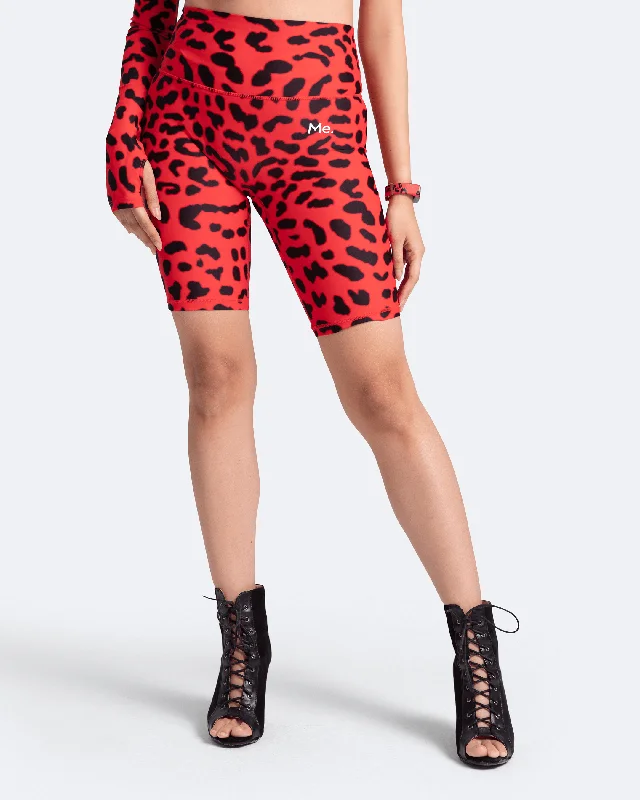 Belted Women Shorts to Enhance the WaistlineShaping Shorts with Back Pocket