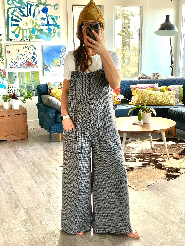 Women's overalls for work in a factory settingWide Leg Overalls - sm/med