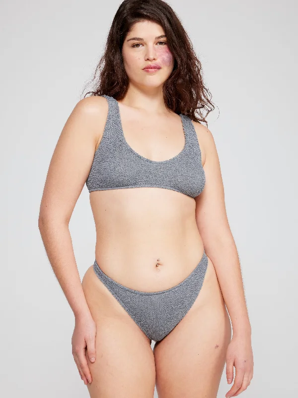 Women's Cargo - Style One - Pieces in Khaki with Pockets for a Practical and Stylish Outdoor LookLast Chance: Eva Cheeky Two-Piece