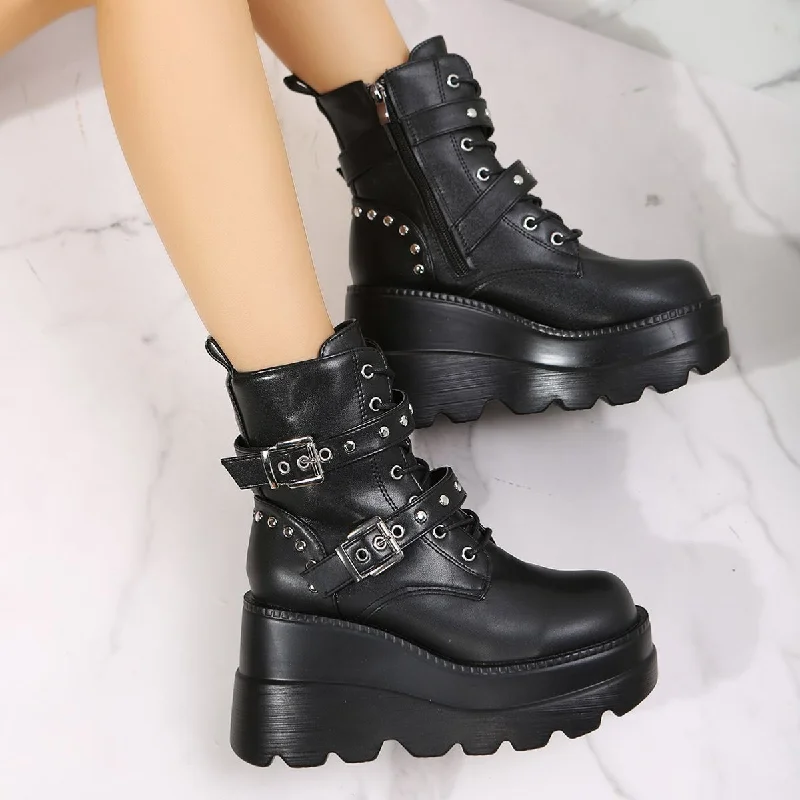Ruffled Bodysuits with a Playful and Feminine TouchPU Leather Wedge Boots with Side Zip Ruffled Bodysuits with a Playful and Feminine TouchPU Leather Wedge Boots with Side Zip